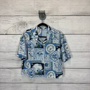 Abercrombie & Fitch Women's Blue & White Floral Button Up Shirt Size Medium